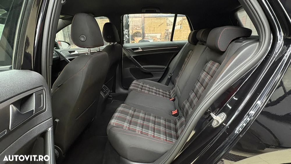 Volkswagen Golf 2.0 TSI OPF DSG GTI - 21