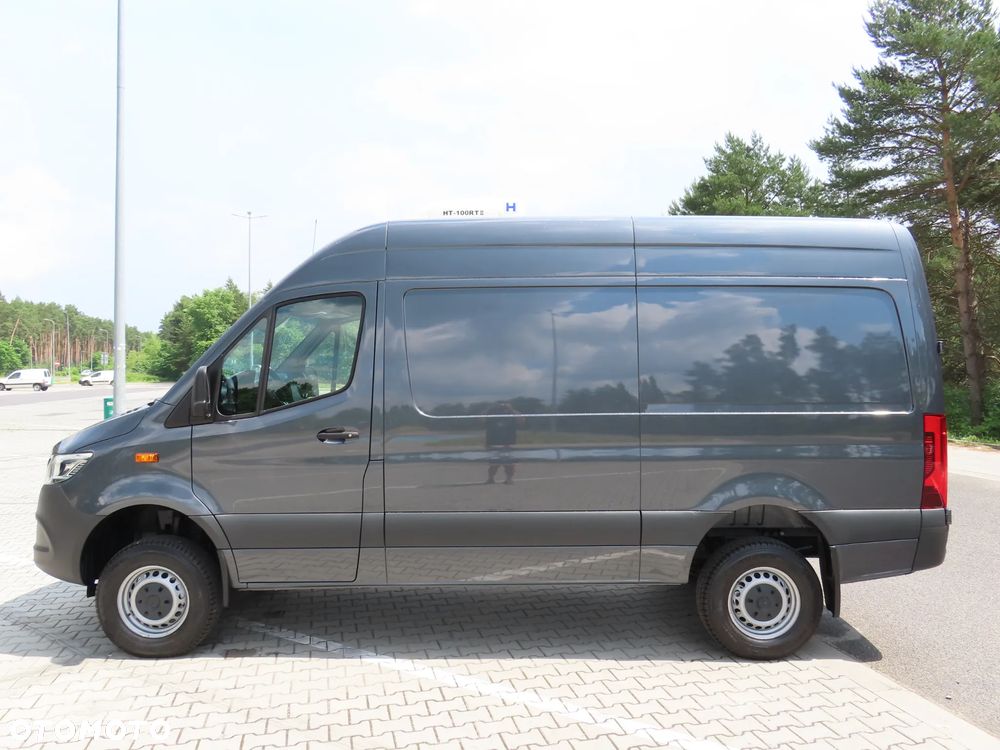 Mercedes-Benz Sprinter 4x4 319 CDI V6 3.0 CDI 190 KM Automat 7G-Tronic Chłodnia -30*C Agregat Chłodniczy Rozstaw Osi 3665 mm Ładowność 1067 Kg WZMACNIANY Przebieg 10 Tys Km Jedyny Taki UNIKAT Stan NOWY Jak Z Fabryki POLECAM - 7