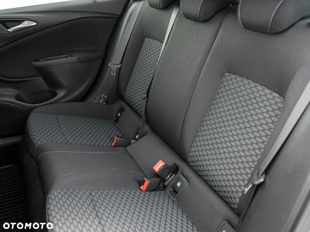 Opel Astra - 24