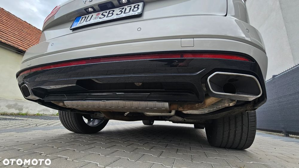 Volkswagen Touareg 3.0 V6 TDI 4Motion DPF Automatik Elegance - 27