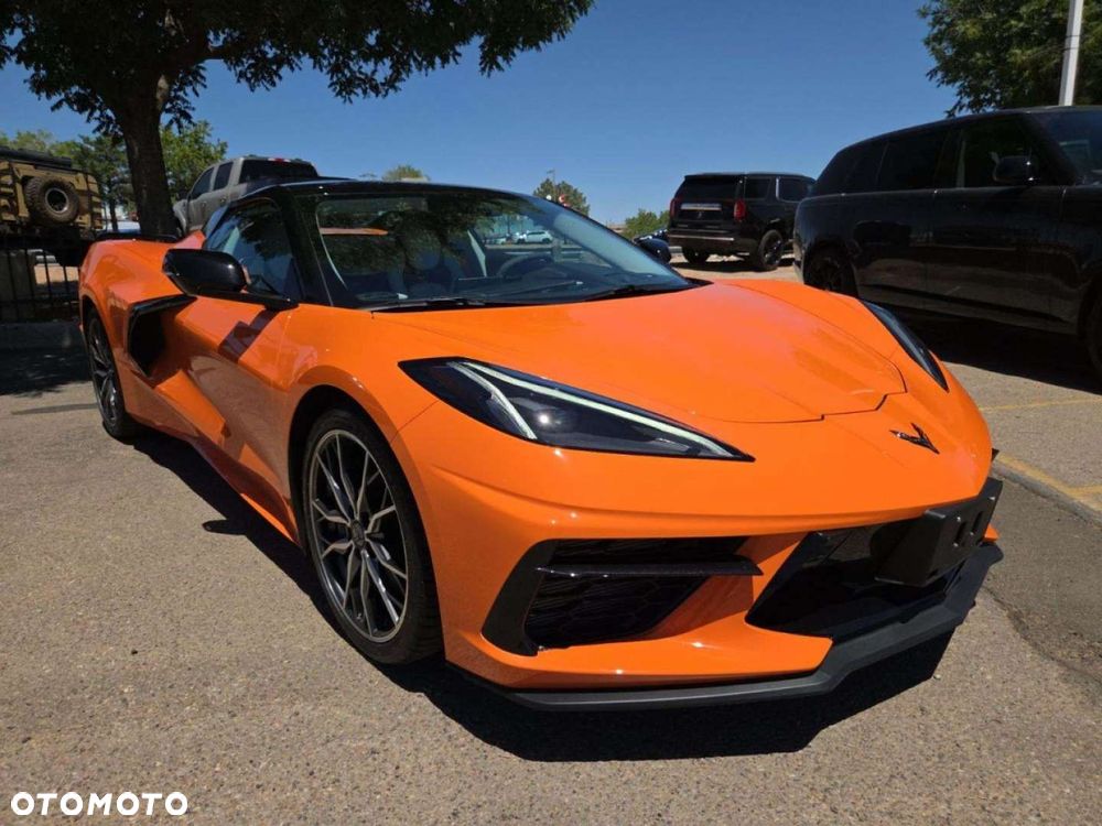 Chevrolet Corvette - 5