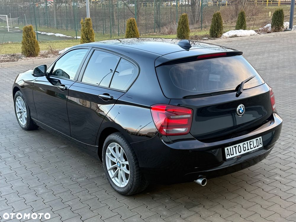 BMW Seria 1 118d - 4