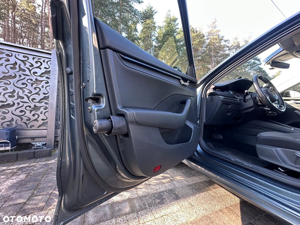 Skoda Octavia 2.0 TDI SCR 4x4 Style DSG - 16