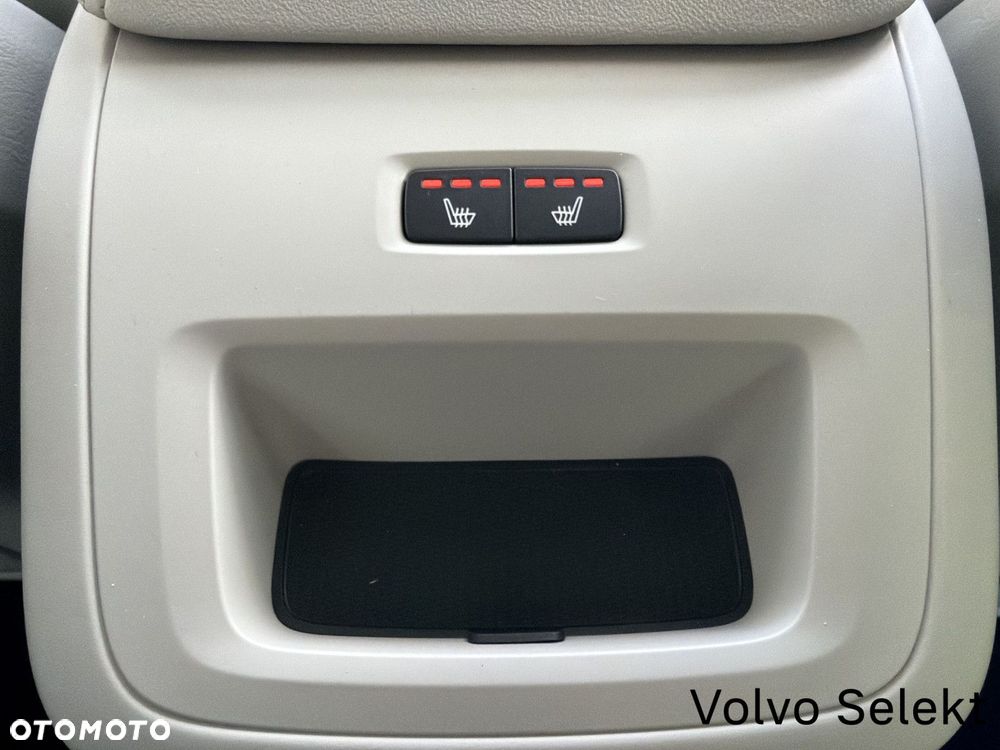 Volvo V60 Cross Country - 29