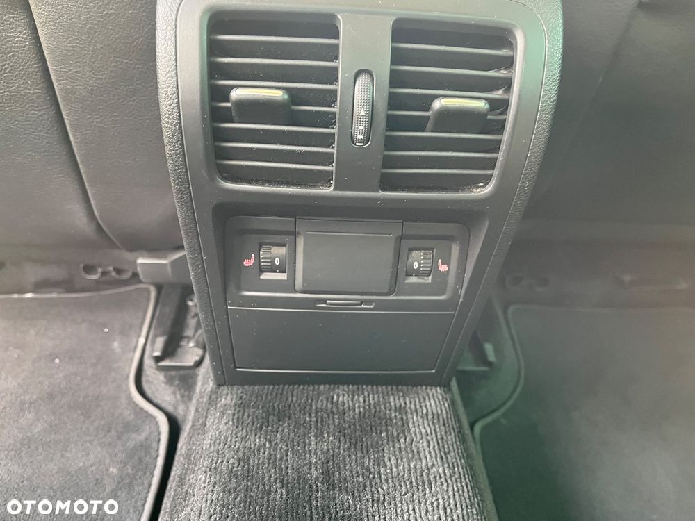 Volkswagen Passat CC 2.0 TDI BlueMotion Technology DSG - 10