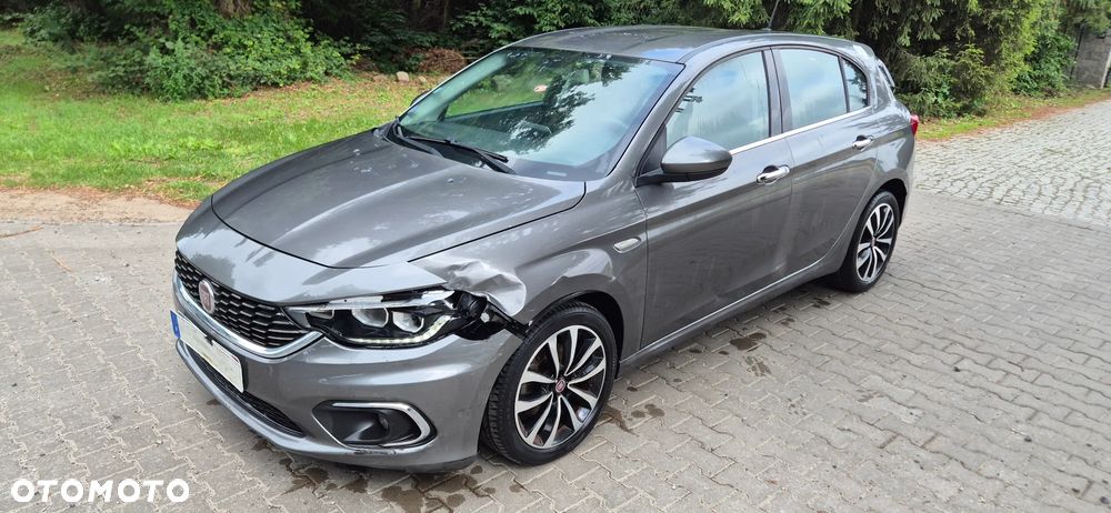 Fiat Tipo 1.4 T-Jet 16v Lounge - 3
