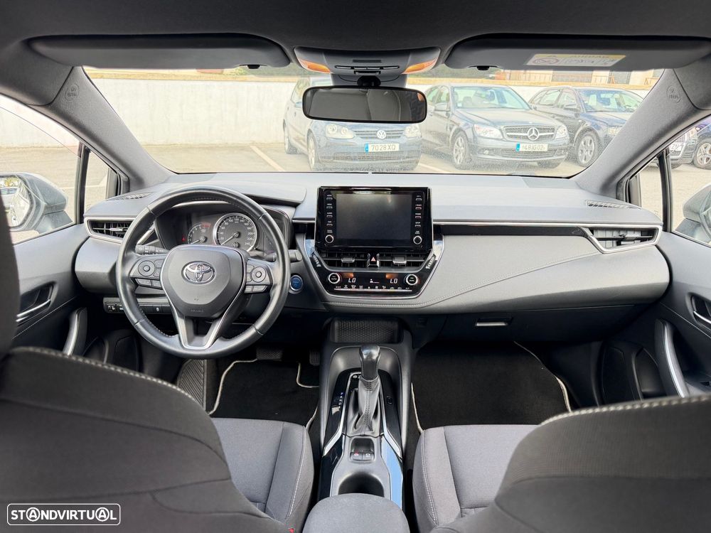 Toyota Corolla 1.8 Hybrid Comfort - 37