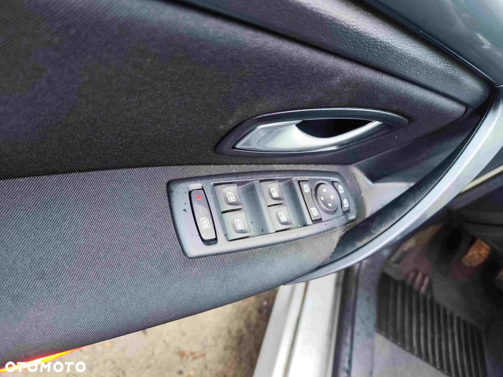 Renault Laguna 2.0 16V Expression - 10