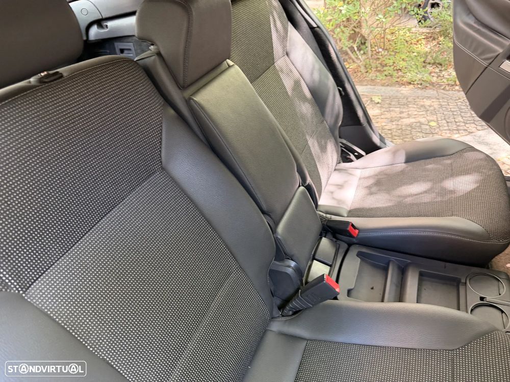 Opel Signum 1.9 CDTI - 16