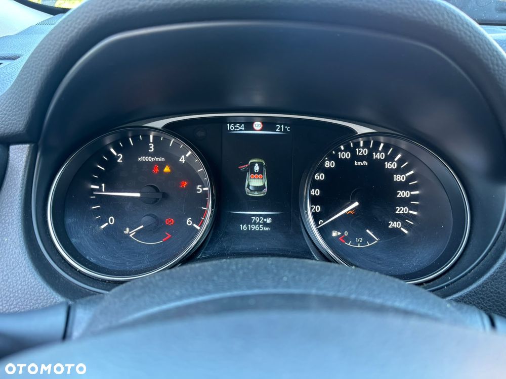 Nissan X-Trail 1.6 DCi Tekna 4WD EU6 - 17