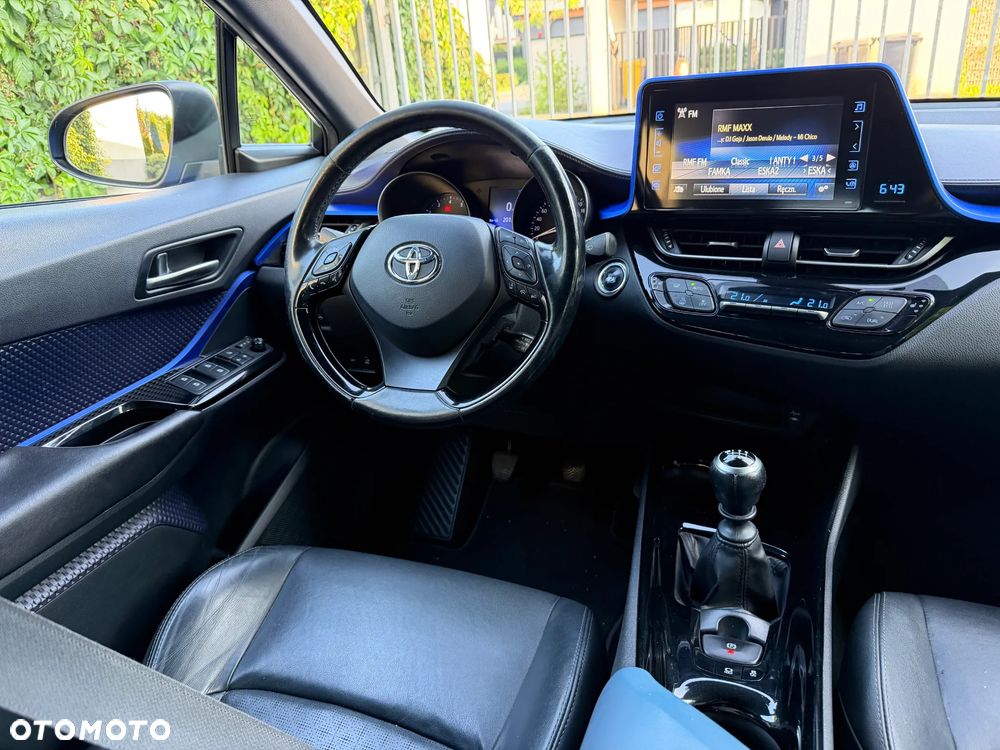 Toyota C-HR 1.2 T Dynamic - 21
