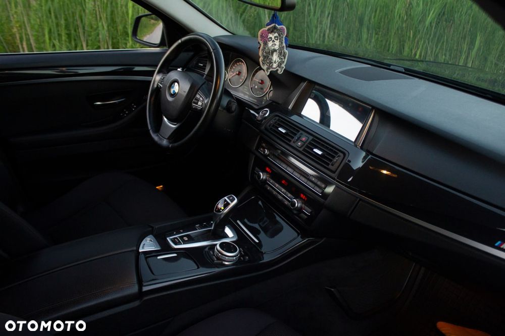 BMW Seria 5 - 14