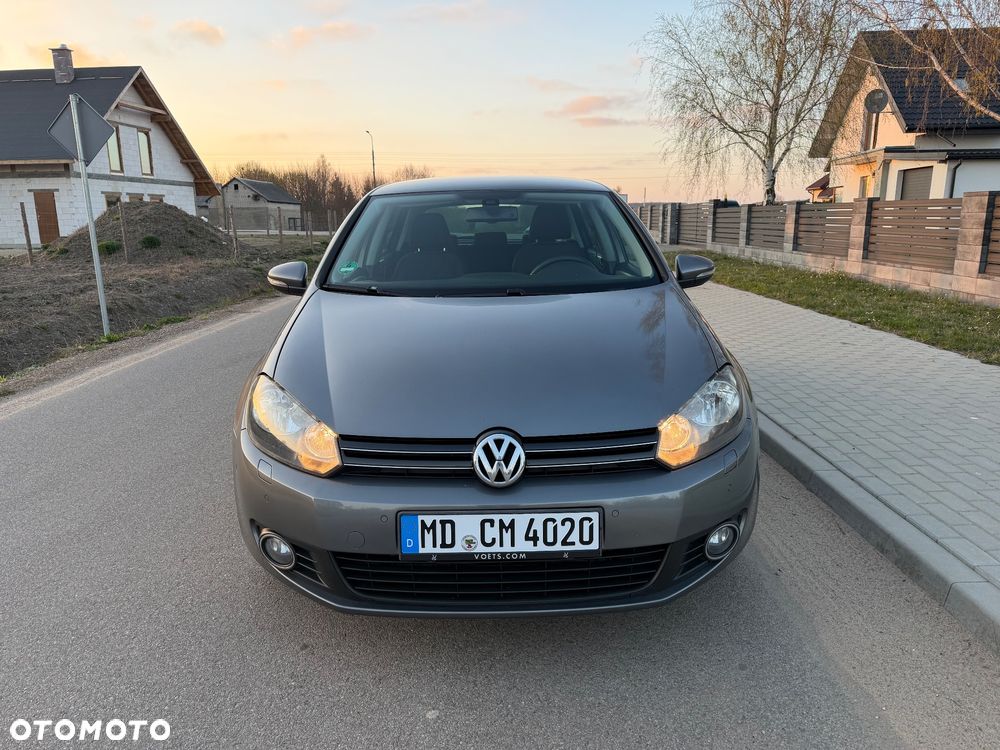 Volkswagen Golf 1.6 TDI DPF BlueMotion Technology Team - 12