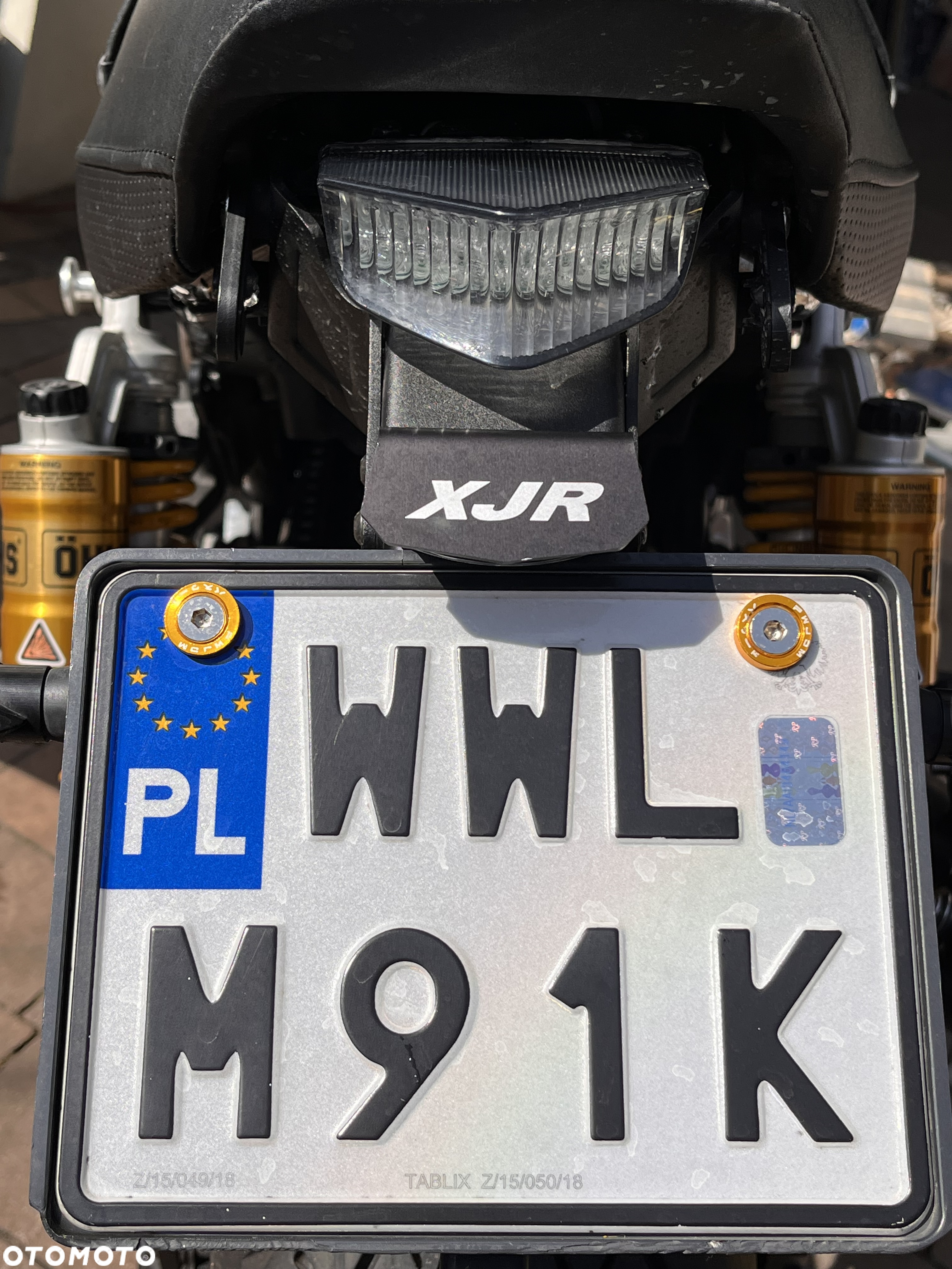 Yamaha XJR - 10