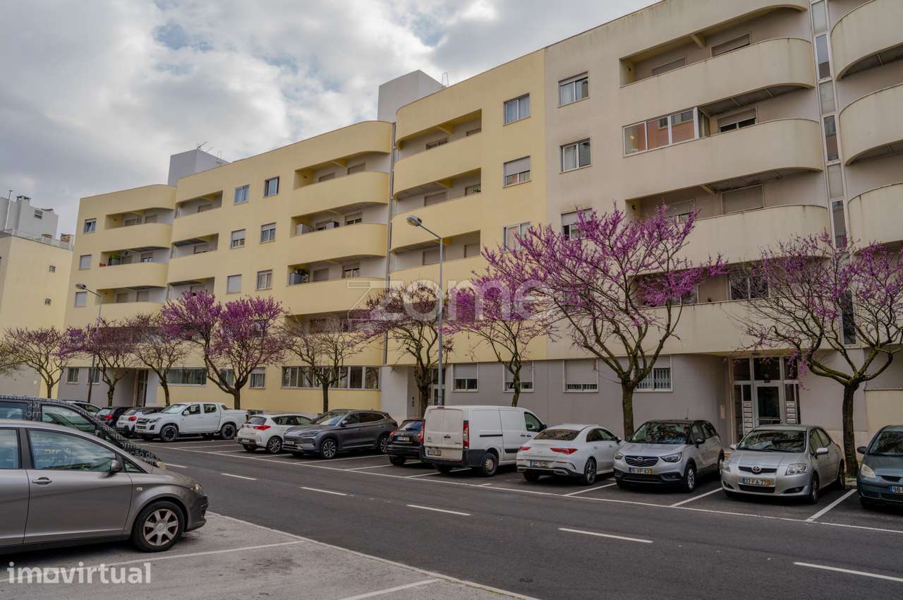 T4 Odivelas - Grande imagem: 2/40