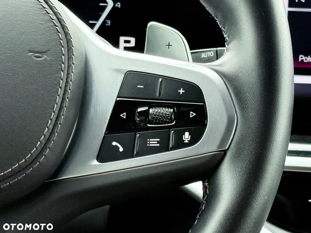 BMW X5 M M60i xDrive - 25