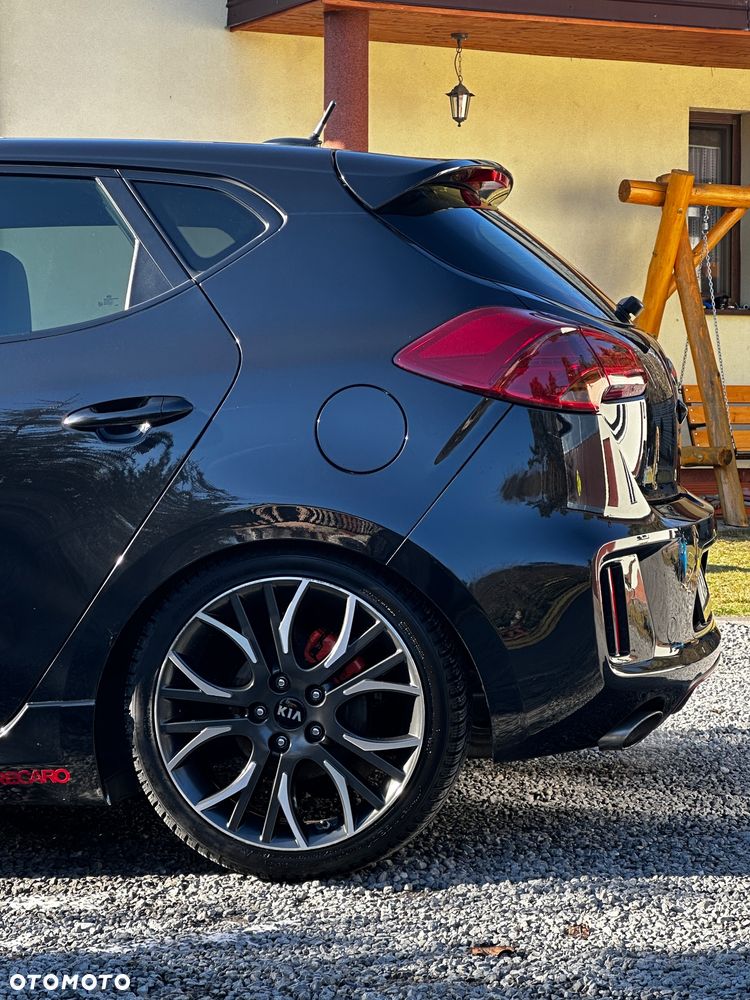 Kia Ceed 1.6 T-GDI GT XL - 12