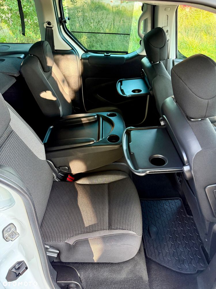 Peugeot Partner HDi FAP 115 Allure - 13