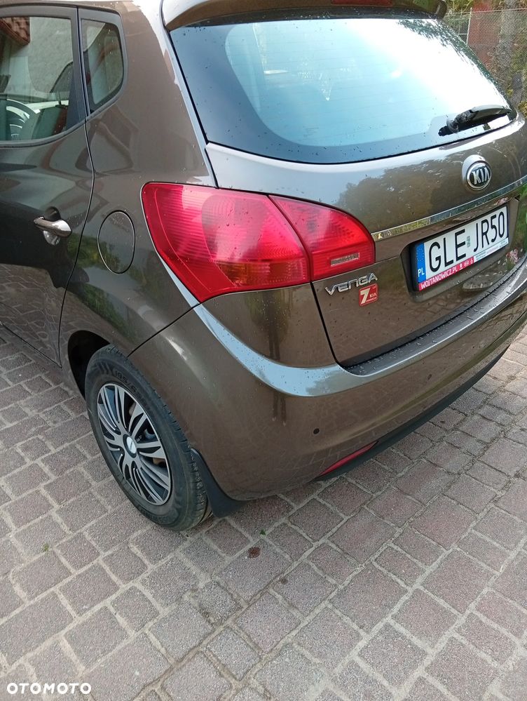 Kia Venga 1.4 Smart - 6