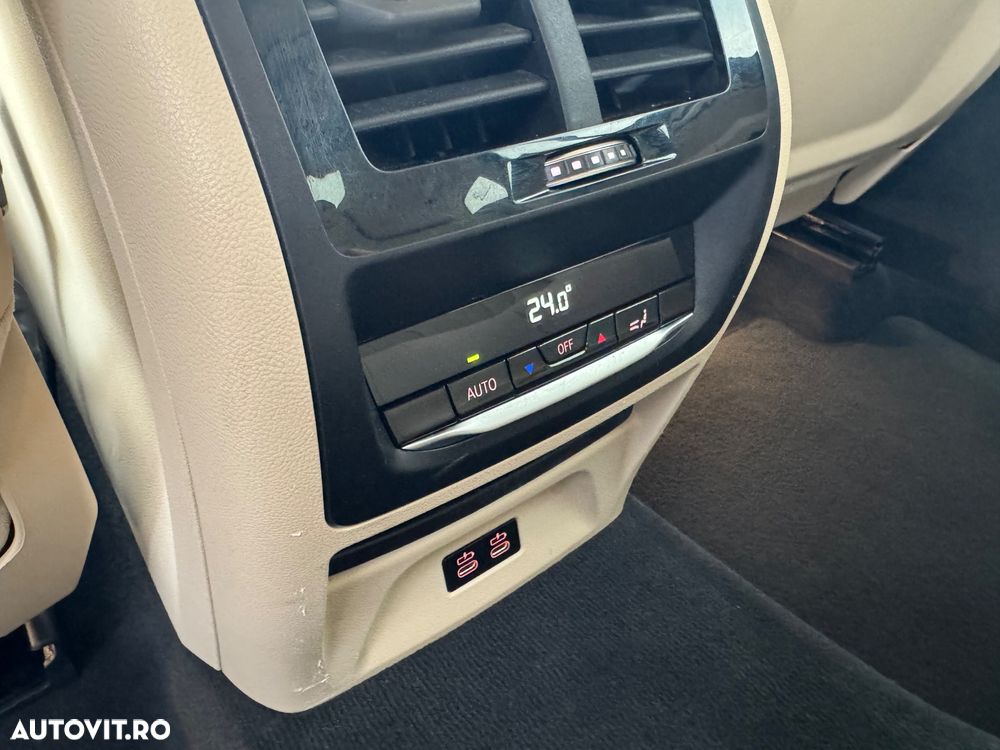 BMW X3 xDrive20d AT Luxury Line - 27