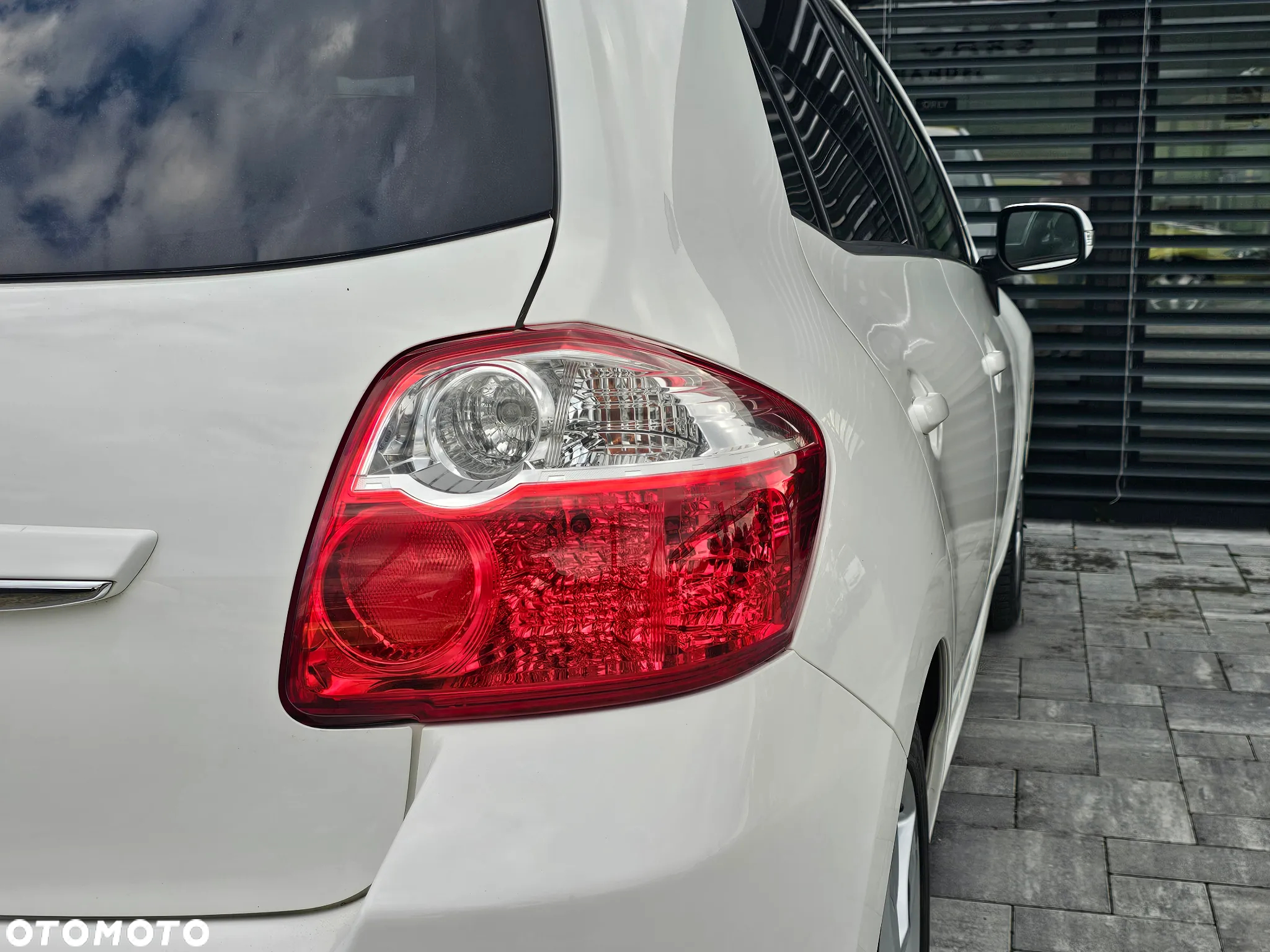 Toyota Auris 1.6 Premium - 39