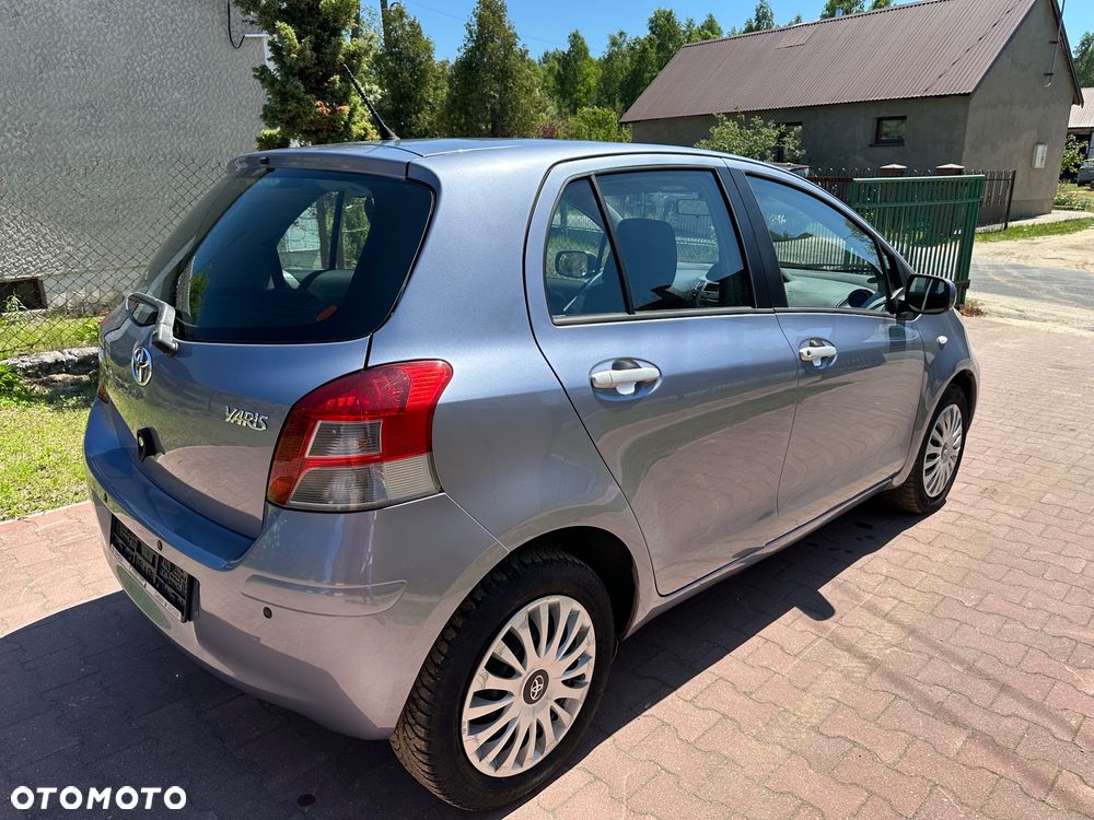 Toyota Yaris 1.33 VVT-i Life - 8