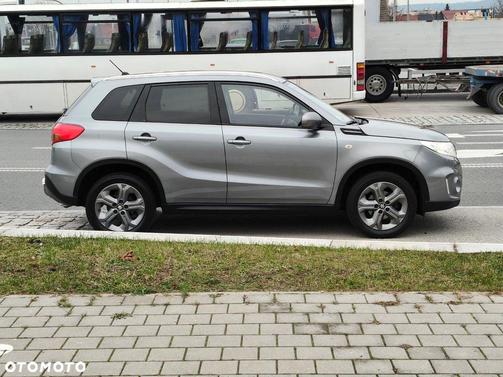Suzuki Vitara 1.6 (4x2) Comfort+ - 36
