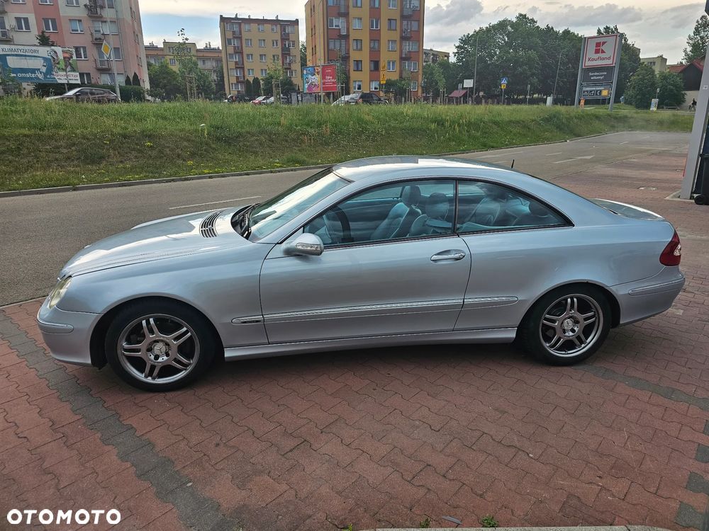 Mercedes-Benz CLK 270 CDI Avantgarde - 13