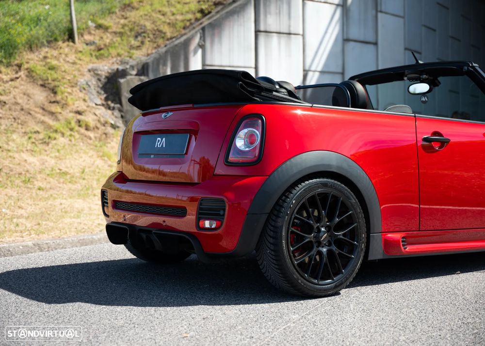 MINI Cabrio John Cooper Works 157g - 13