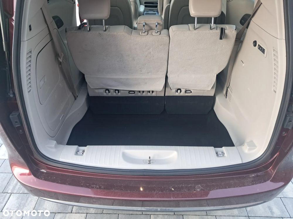 Chrysler Pacifica - 7