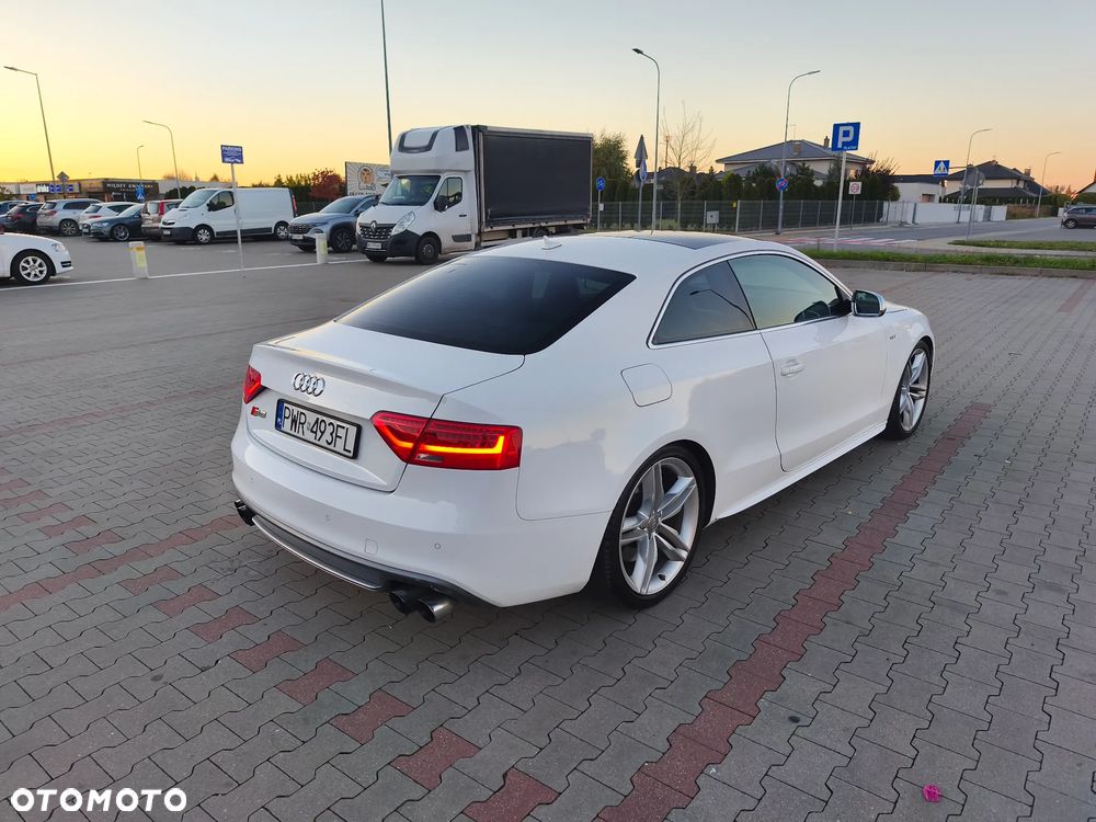 Audi S5 Coupé - 4