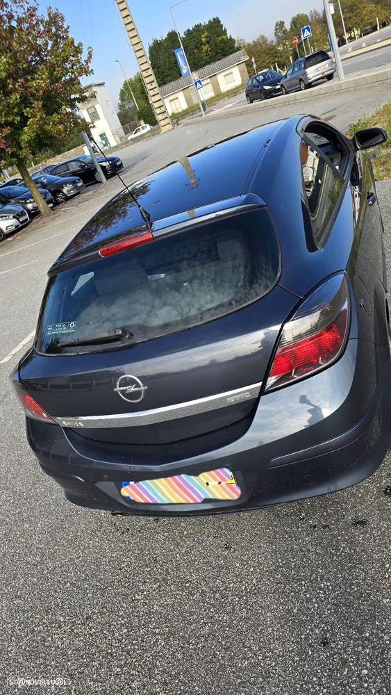 Opel Astra GTC 1.7 CDTI - 2