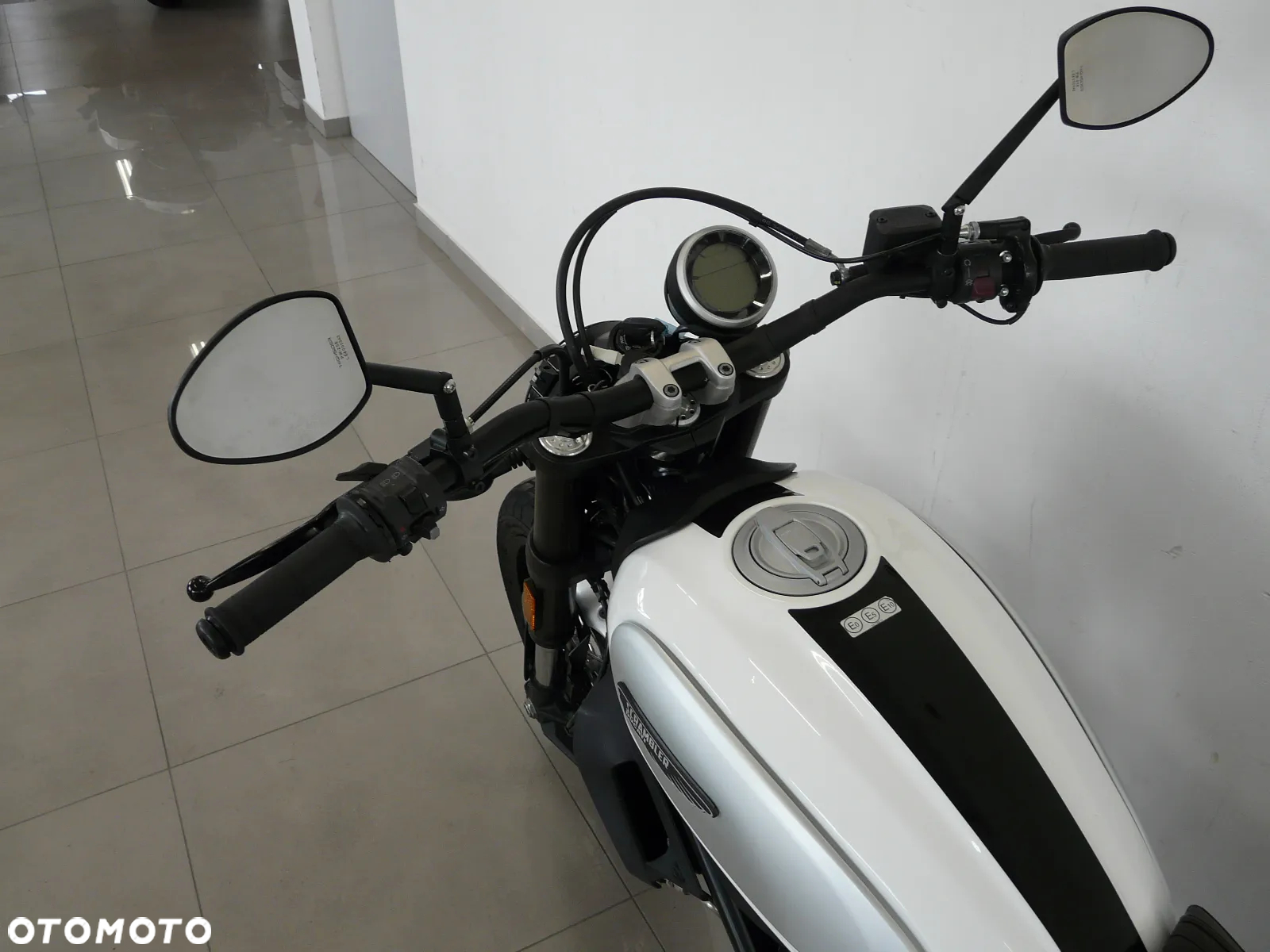 Ducati Scrambler - 21