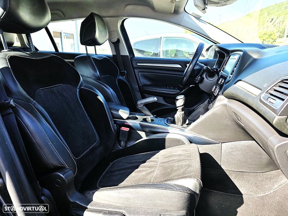 Renault Mégane Sport Tourer 1.5 dCi Intens - 14
