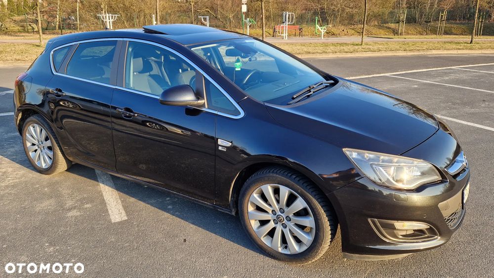 Opel Astra 1.4 T Edition 150 - 16