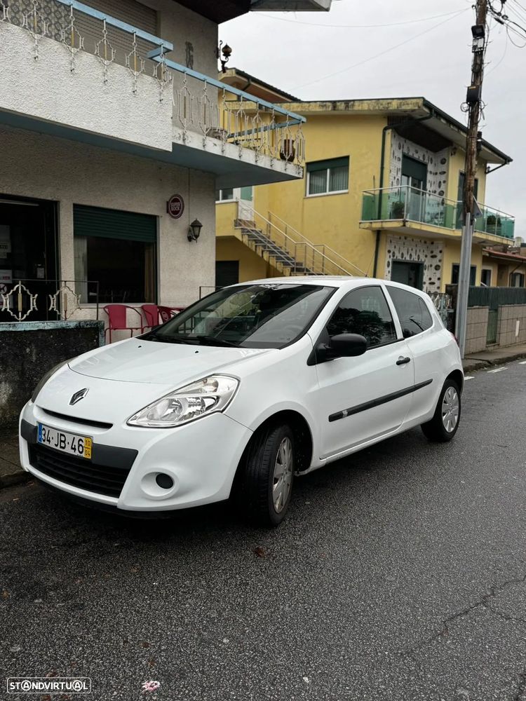 Renault Clio 1.5 dCi Pack - 2
