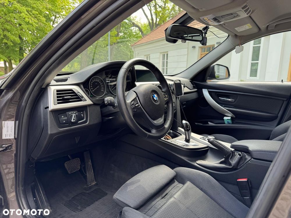 BMW Seria 3 - 13