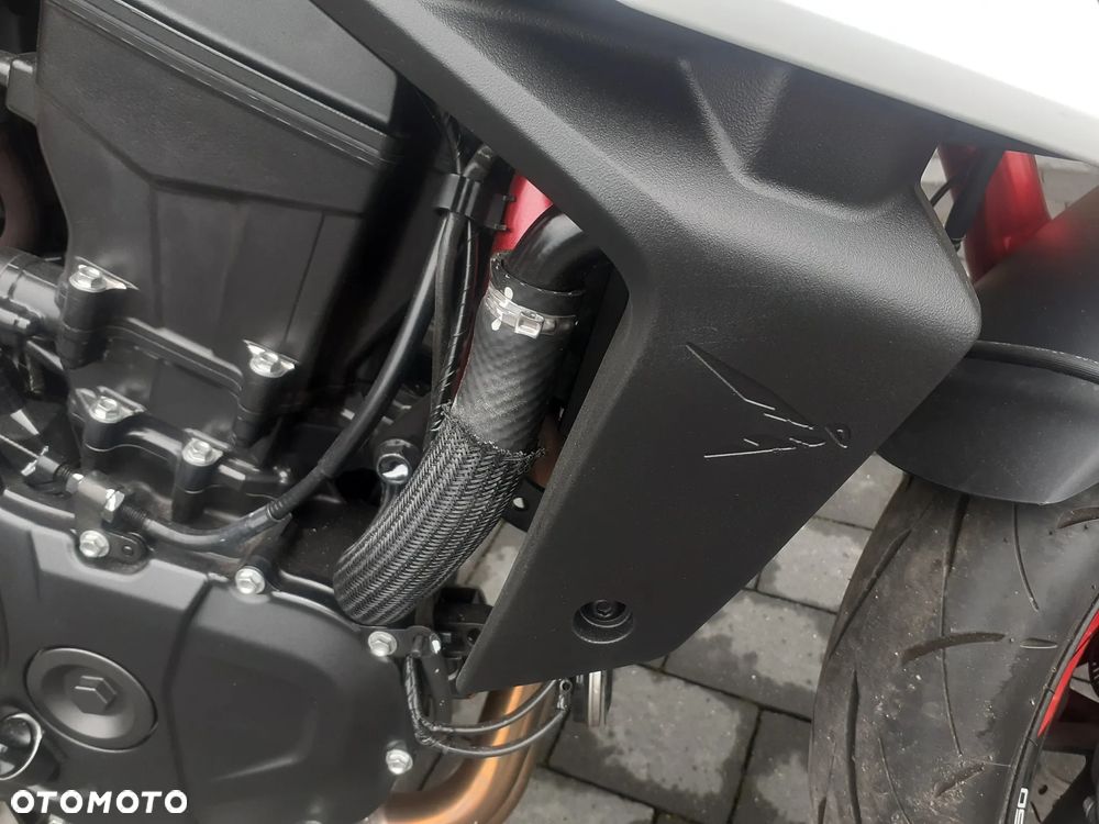 Honda Hornet - 13