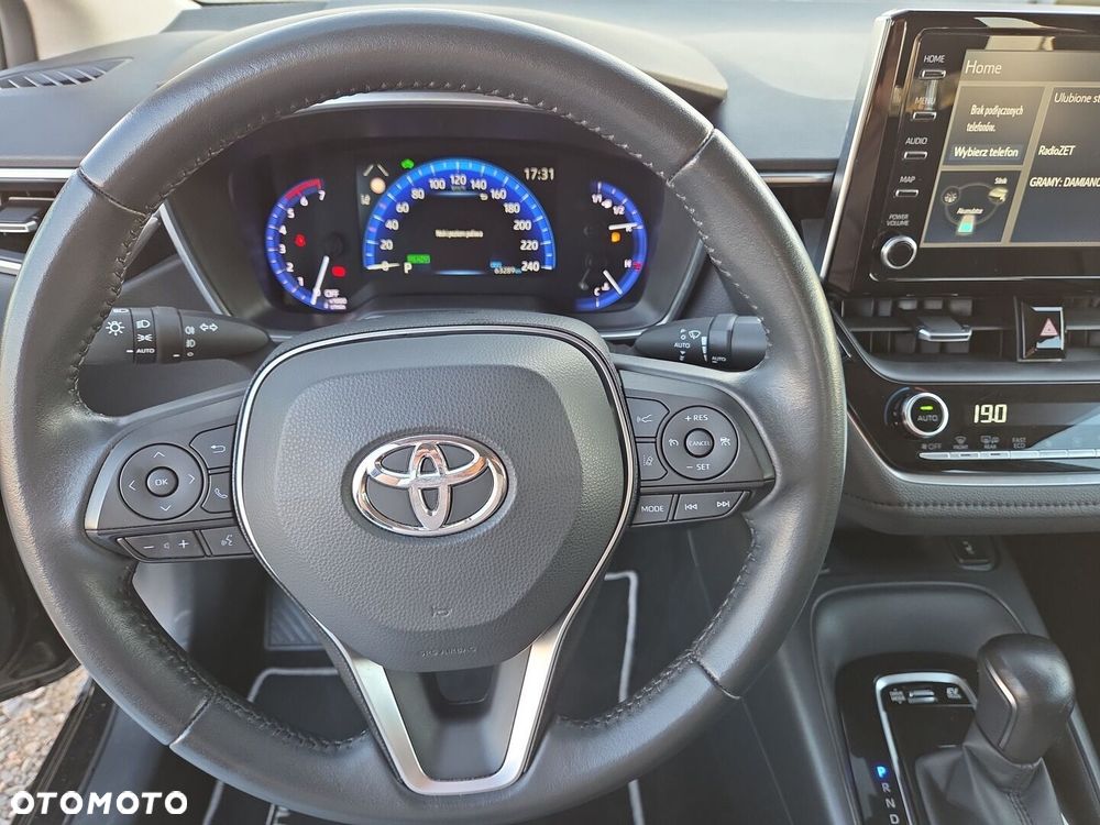 Toyota Corolla 1.8 Hybrid Comfort - 18