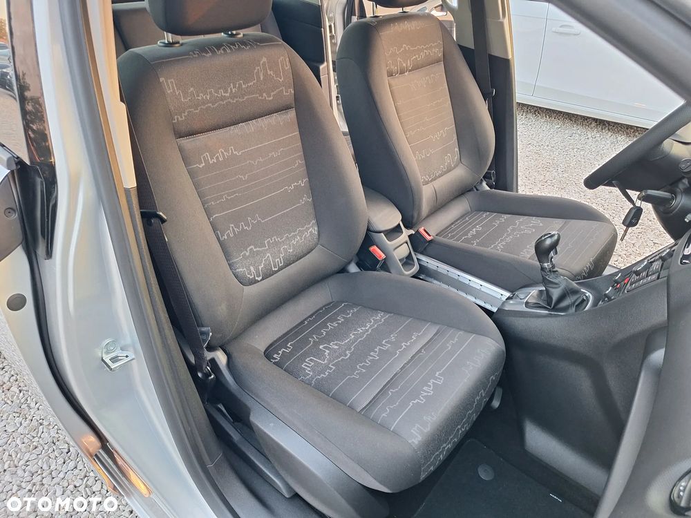 Opel Meriva 1.4 Active - 23