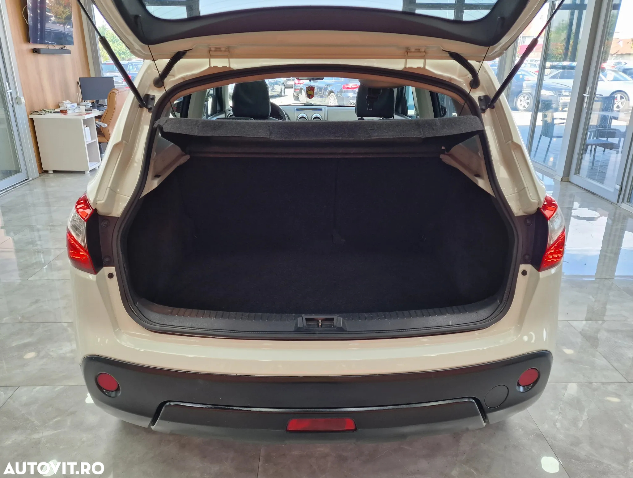 Nissan Qashqai 1.5 DCI ACENTA - 12