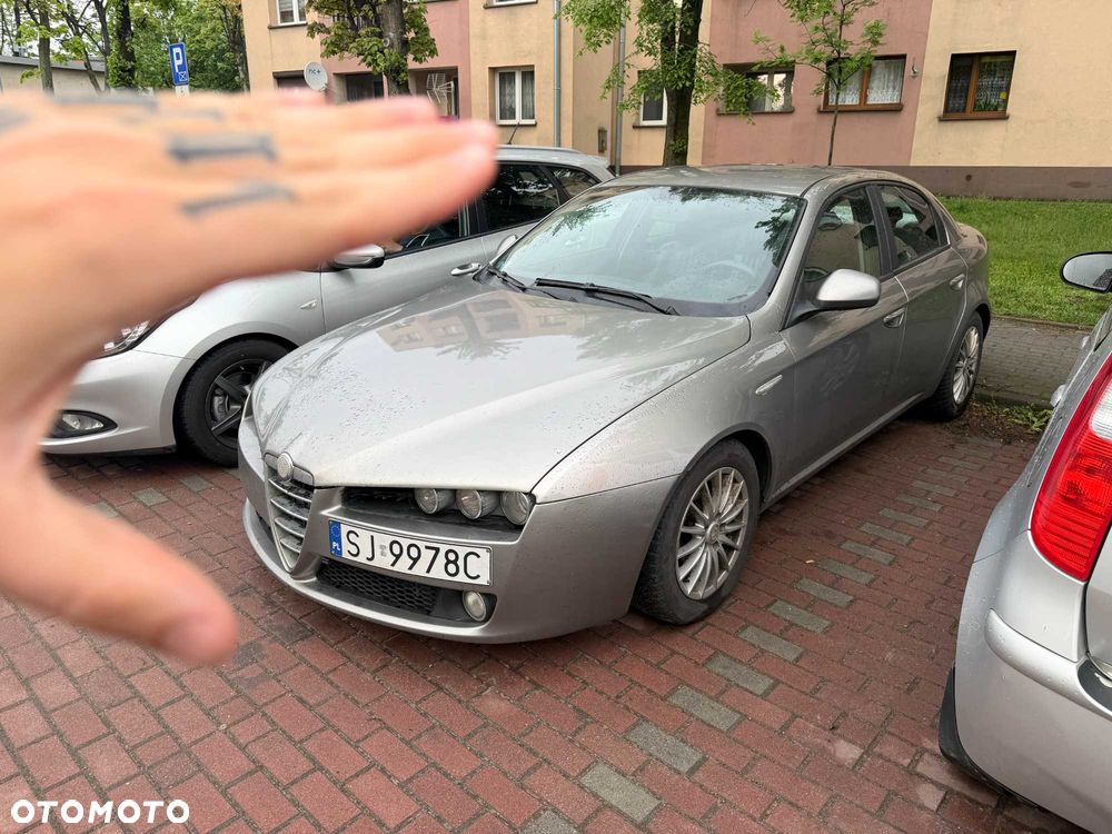 Alfa Romeo 159 - 2