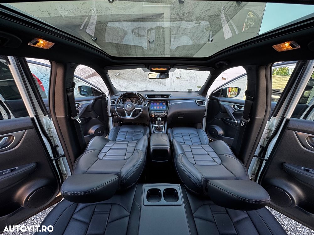 Nissan Qashqai 1.6 DCI TEKNA+ - 9