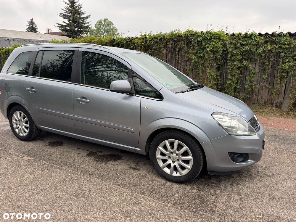 Opel Zafira 1.8 Easytronic Innovation 110 Jahre - 9
