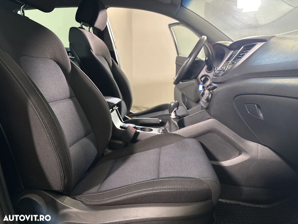 Hyundai Tucson - 12