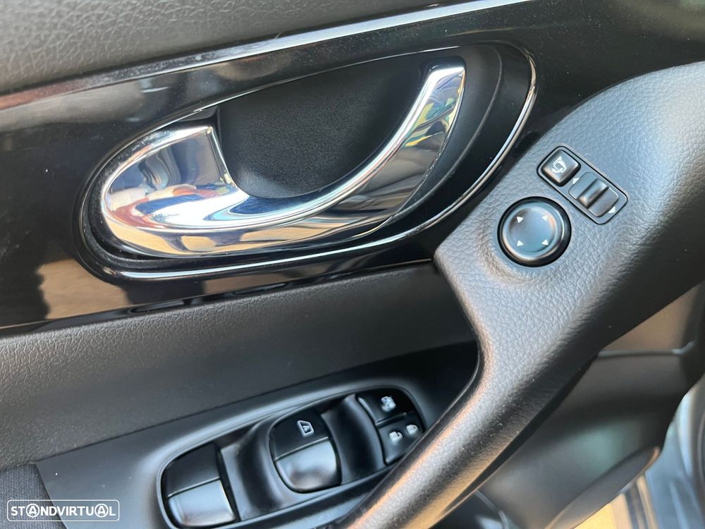 Nissan Qashqai 1.5 dCi Tekna Premium Bose - 27