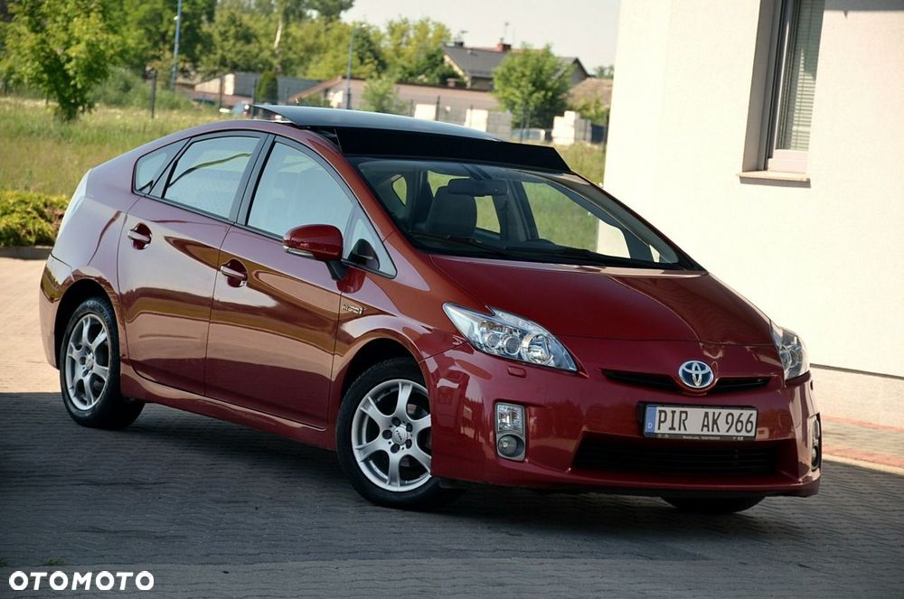 Toyota Prius - 4
