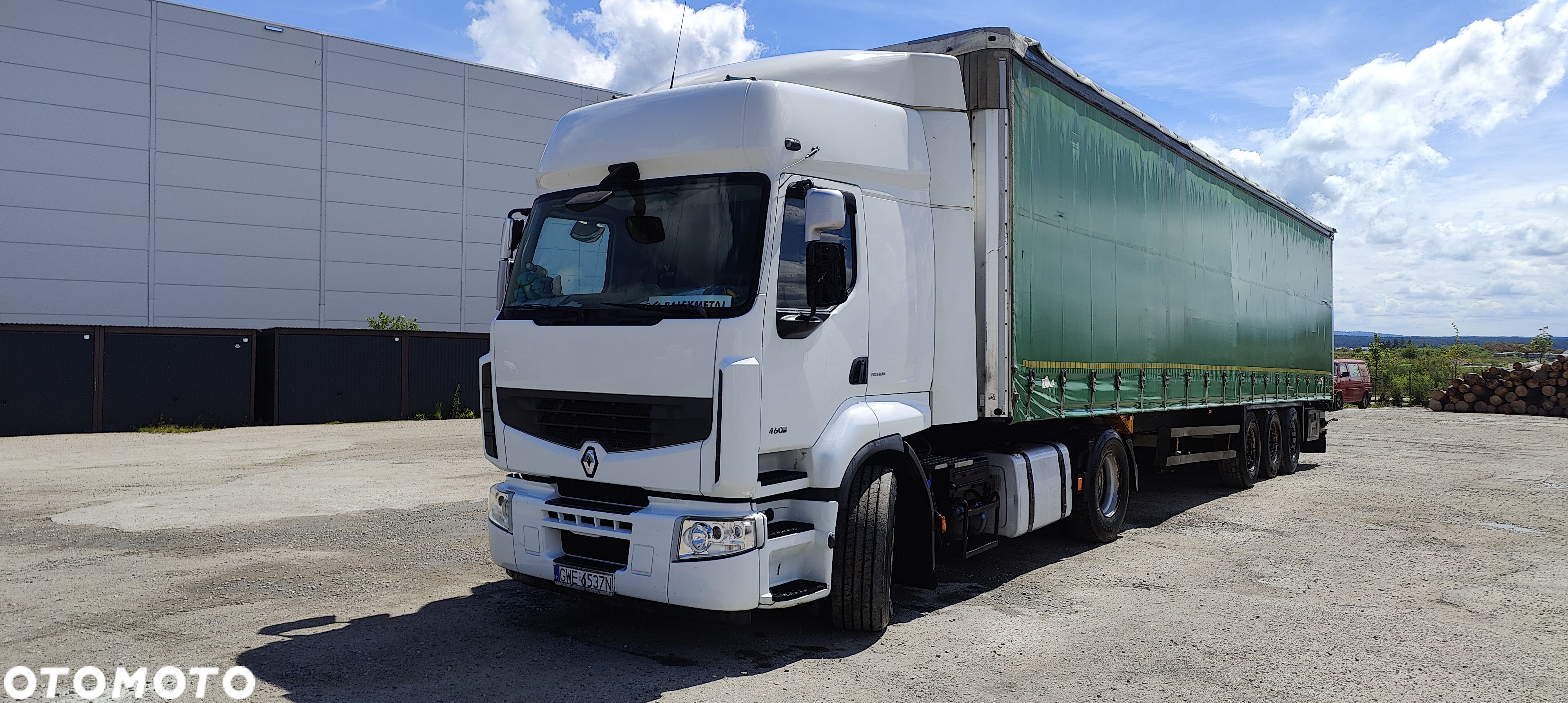 Renault Premium - 1