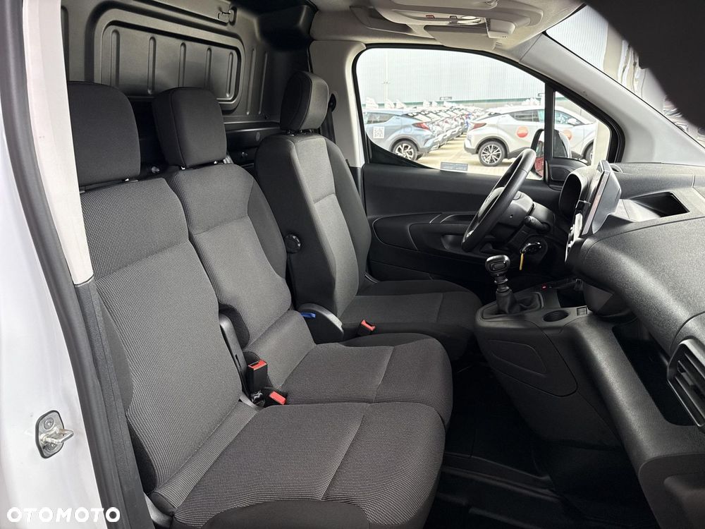 Toyota PROACE CITY - 9