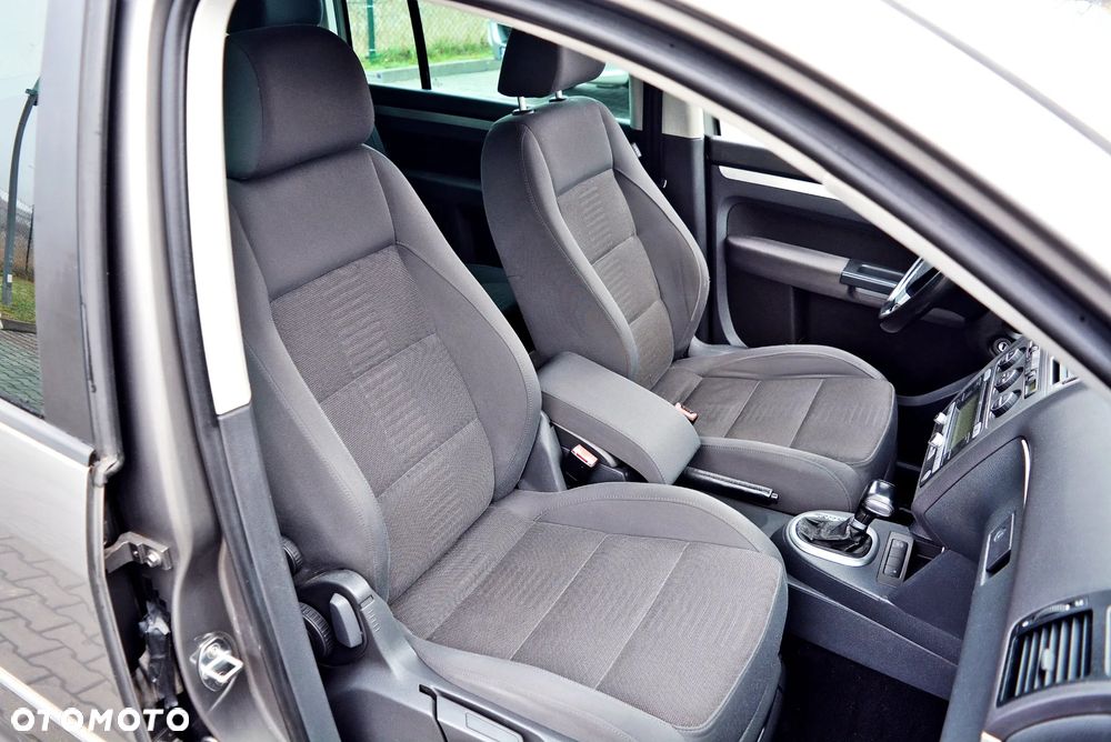 Volkswagen Touran 2.0 TDI Highline DSG - 7